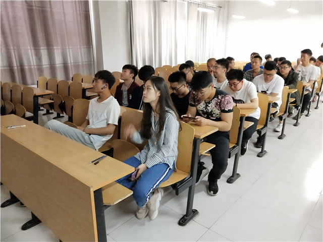 【完满班级】感恩时光  心有慈孝——智能工程学院17级完满班级集锦（一百一十八）