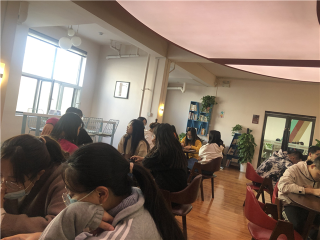 【完满班级】竞技不忘互帮互助 体育更展青春雄风——淬炼商学院会计1803班、行管2001班、会计2002班完满班级活动