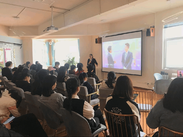 千思万绪 见字如面——食品与环境学院“心随影动”系列之红色观影:第一期《信中国》