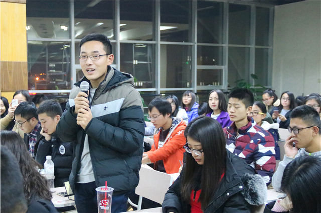 【骨干班】1天 3场心灵盛宴 150余学员共同见证——记完满教育学生骨干培养计划第四期培训班主题讲座