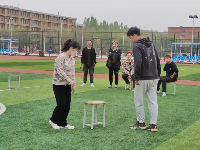 内化于心 外化于行——经济与管理学院四月完满团支部纪实（七）