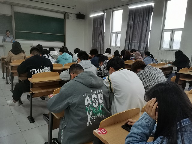 【完满班级】飘扬热血的红旗 传承红色记忆——食品与环境学院园林1901班完满班级活动