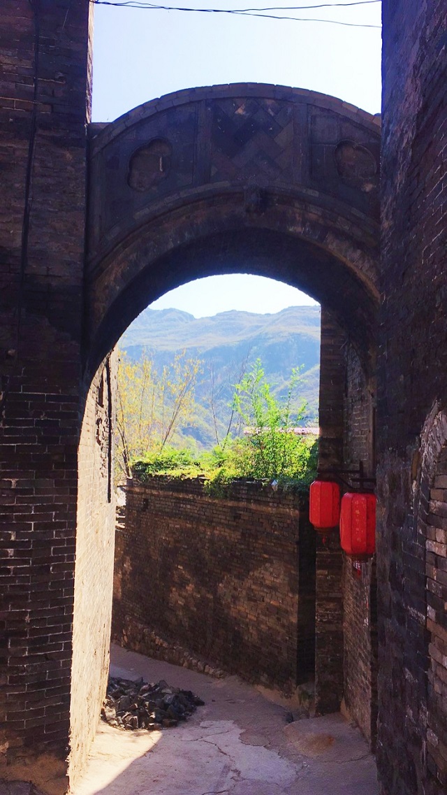 古建一隅：感知美与艺术，领略传统文化魅力