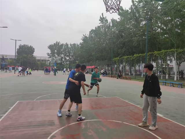 【完满团支部】运动挥洒汗水 青春绽放光芒——智能工程学院机制2001班完满团支部活动