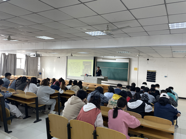 【辅导员说完满】你很棒 请继续加油——淬炼·国际商学院2021级辅导员说完满