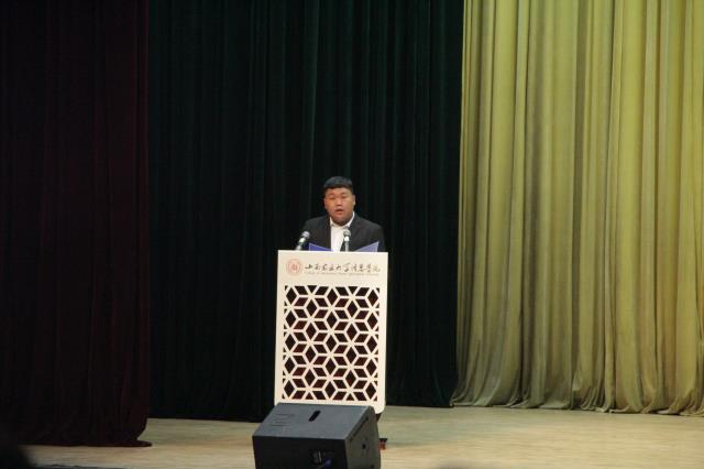 我校2019-2020学年“青马工程”校院两级学生干部培训班顺利开班