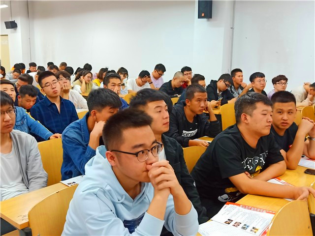 【辅导员说完满】不忘初心 充实人生——智能工程学院16级辅导员说完满