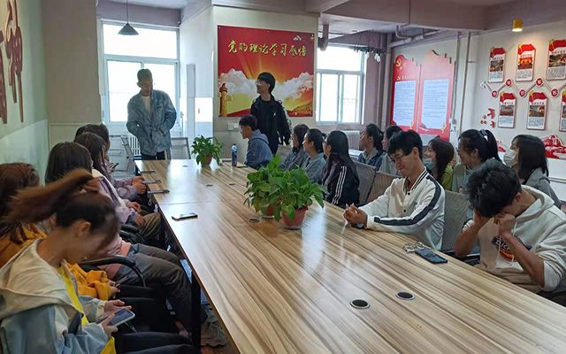 【完满班级】“大家有话说”——大数据学院、信息工程学院数字2001班完满班级活动