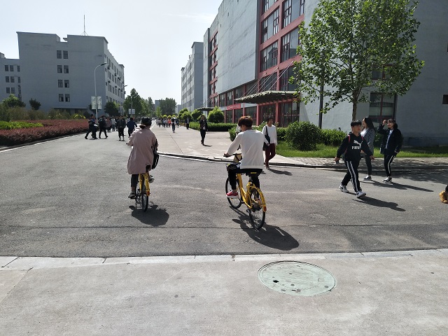 【完满班级】低碳生活 绿色出行——食品与环境学院园林1602班完满班级青春公益骑行活动