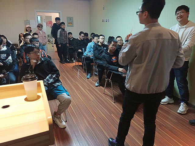 【完满班级】提高维权意识 创建消费观念  ——网工1801班举办消费权益宣传完满班级活动