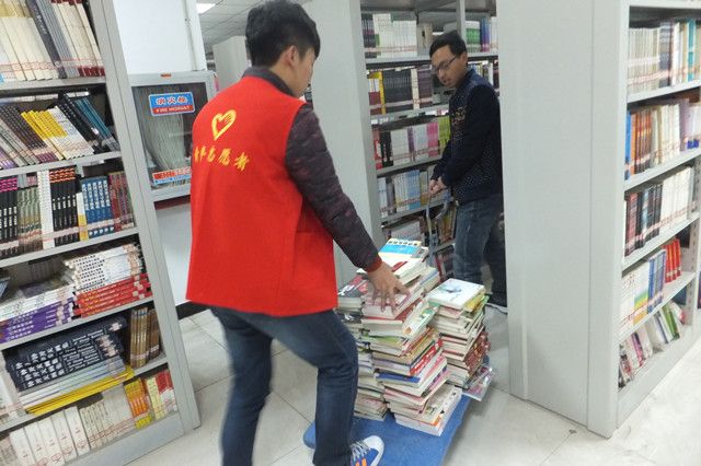 【完满班级】工管系会计1513班举办“青春与好青年”系列活动