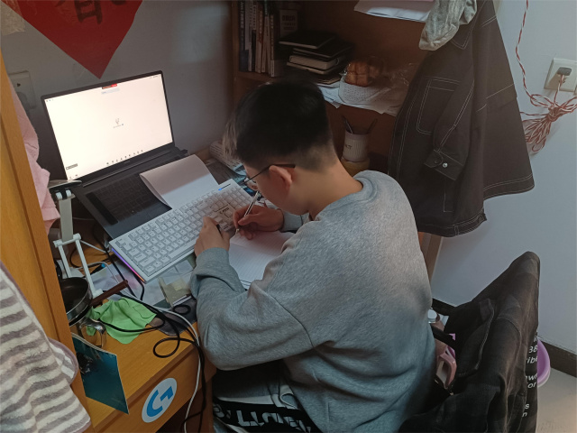 【完满班级】“弘扬中国精神争做时代先锋” ——大数据学院 信息工程学院网工2101班完满班级