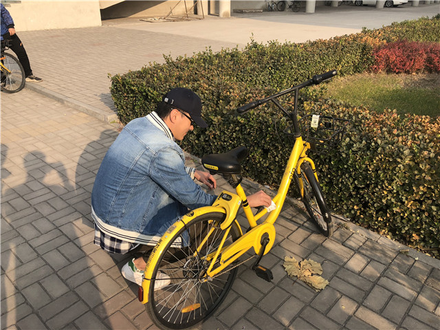 【完满班级】传递爱的小黄车——大数据学院、信息工程学院计科1603班完满班级活动