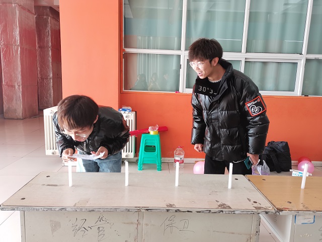 “肺”出强大 吹出自信——经济与管理学院开展“东风吹,战鼓擂”浸润体验第二期