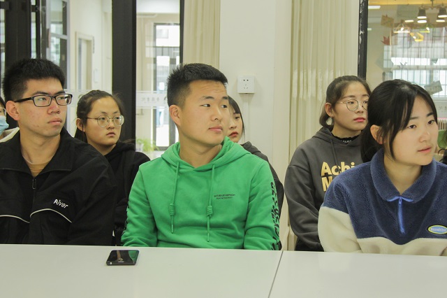 【1+1>2】注重品牌个性差异化 形成良好竞争——青藤书院举办营销战略制定第3期