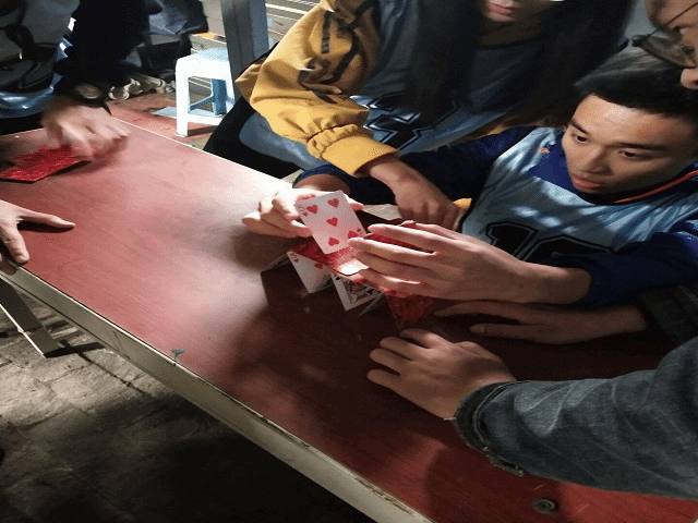 磨练意志 熔炼团队