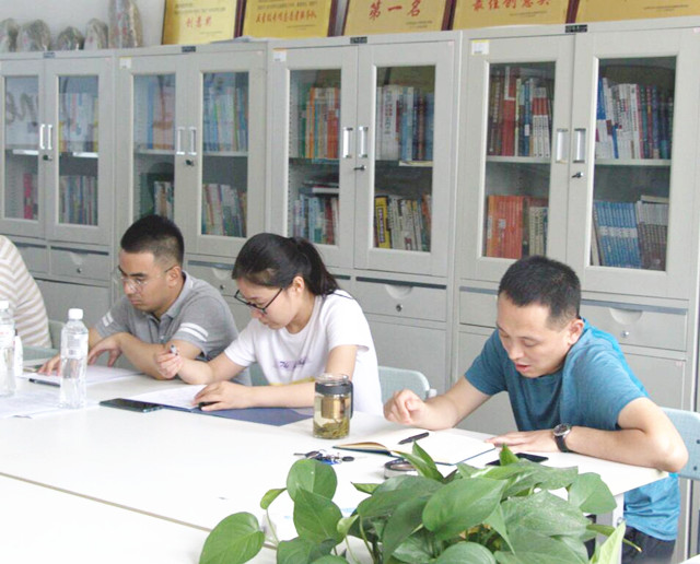 明晰过往利弊 前行未来可期