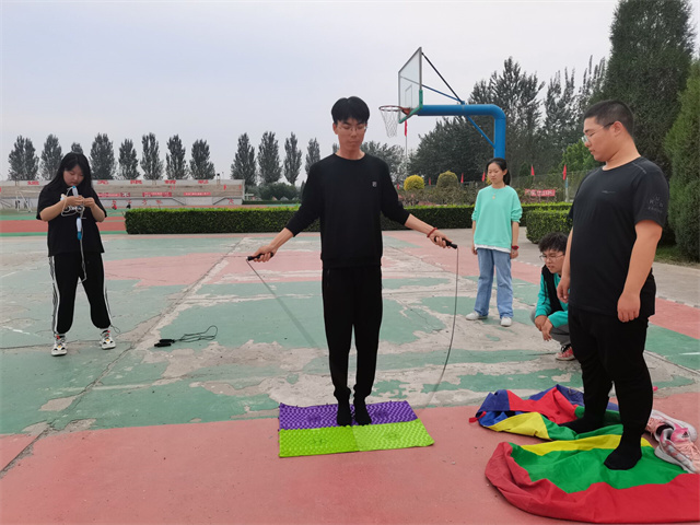 成就团队辉煌 助我人生成长——大数据学院、信息工程学院第七届“一路有你”完满总动员