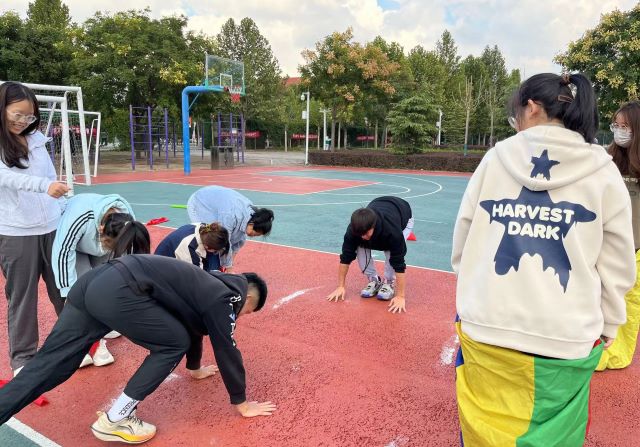 穿越烽火线 实现零距离——大数据学院、信息工程学院第二届全能王大比拼