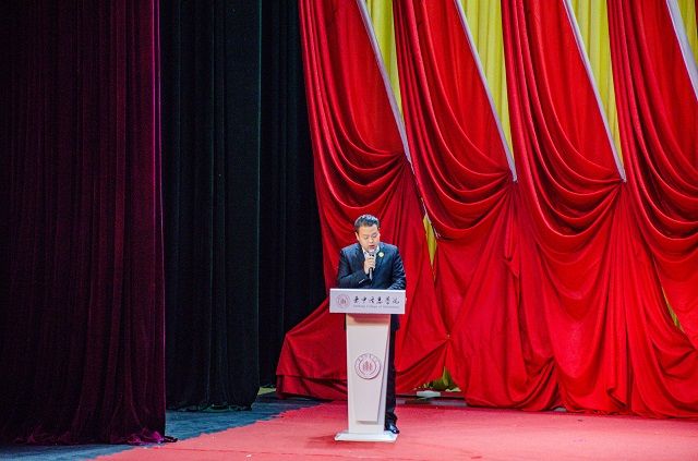 我以我手执新笔 我以我心绘前程——艺术传媒学院第八届学生会答谢会暨第九届学生会见面会