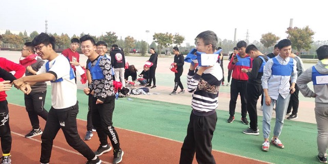 【完满班级】励志赢成功 比拼扬梦想——计科1803“勇往直前 体味人生”活动