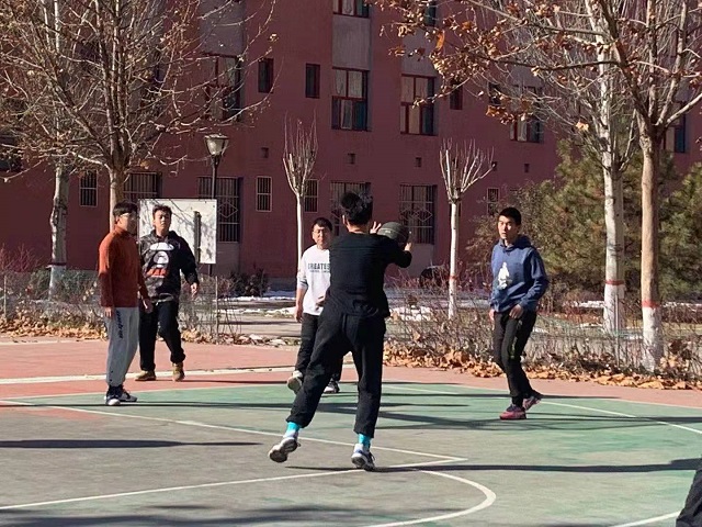 【完满班级】动感篮球 快乐我秀——大数据、信息工程学院软件工程2103班完满班级活动