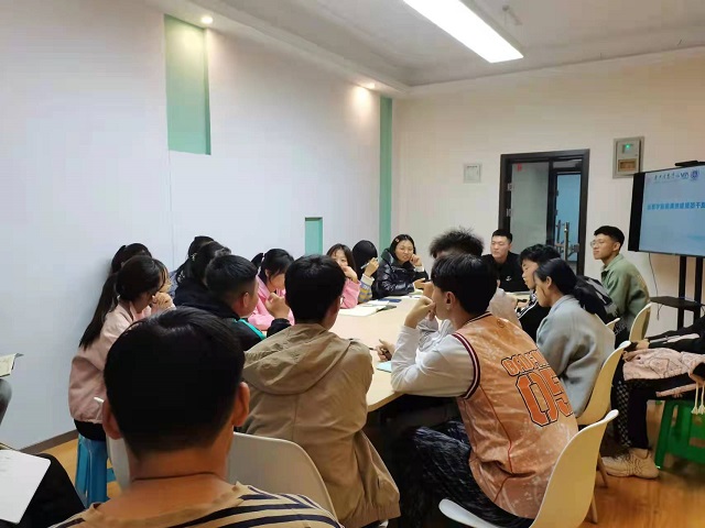 完满在传承 续写新辉煌——远景21级完满班级班团培训会