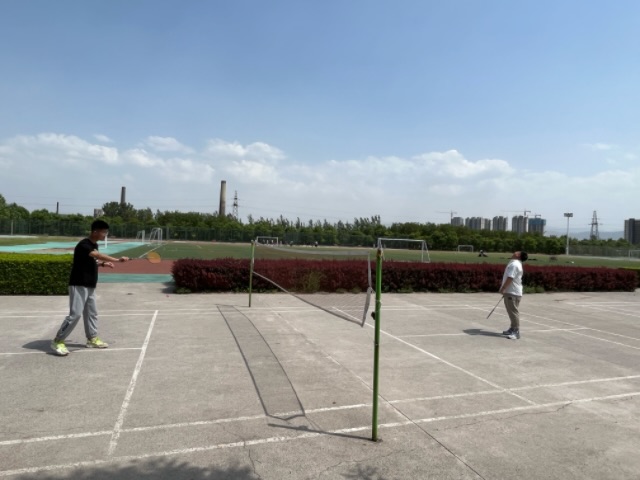【完满团支部】“羽”我同行 有“球”必应——淬炼·国际商学院财务2201班完满团支部活动