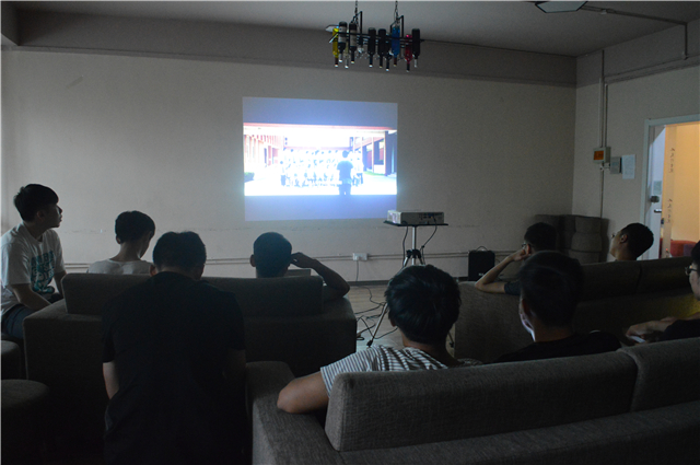 【完满班级】以书为介质 思想的碰撞——大数据学院信息工程学院软件1603班