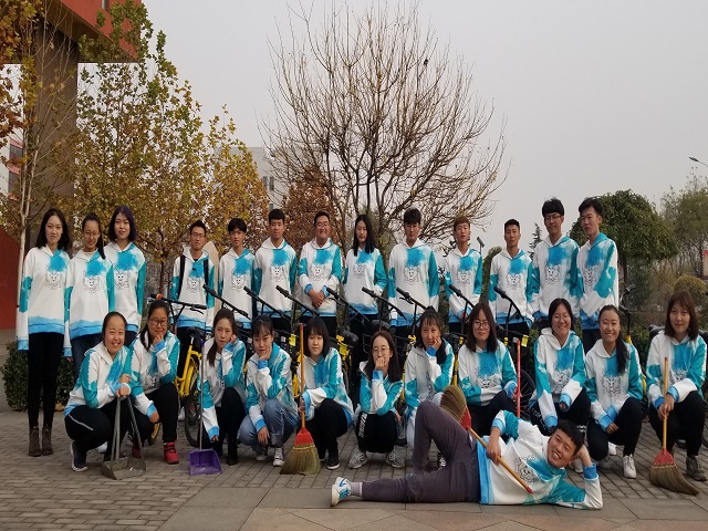 【完满班级】学雷锋 净校园——环设1804“校园清洁 你我共有”11月完满班级活动