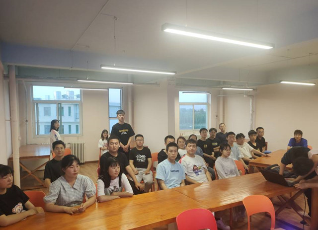 【完满班级】见证协作力——智能工程学院电子2001班完满班级活动