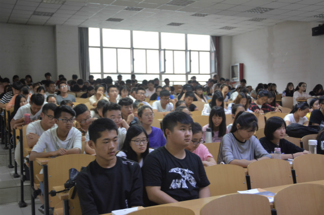 【辅导员说完满】关注消防始于心 消除隐患践于行