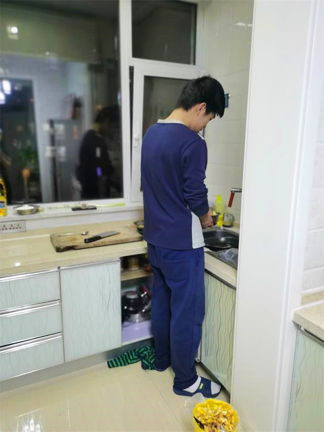 汇聚青年力量 传承“五四”精神——智能工程学院“五四”团日活动展