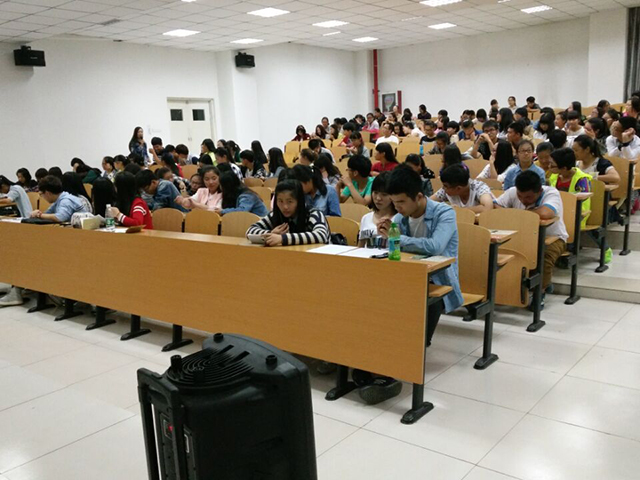 热情与责任并行 院学生各组织相继召开新干事见面会
