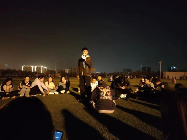 十月亮点纷呈 新工科青年完满启程——大数据学院、信息工程学院十月完满团支部活动集锦(五)