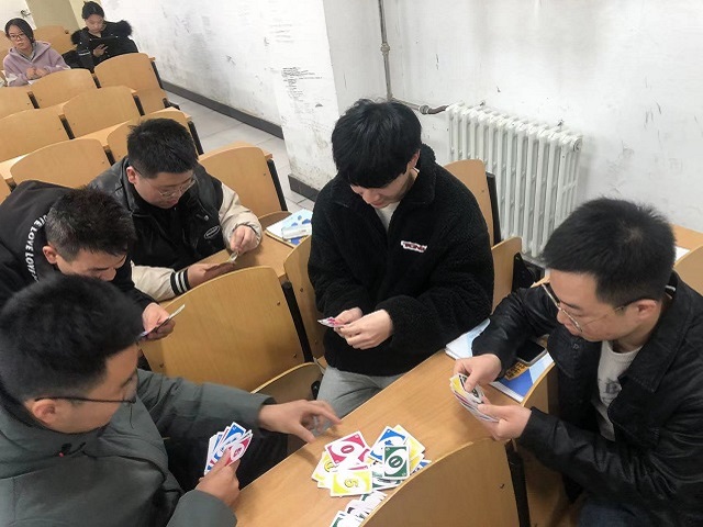【完满班级】趣味卡牌 斗智斗勇——淬炼·国际商学院财务2112班完满班级活动