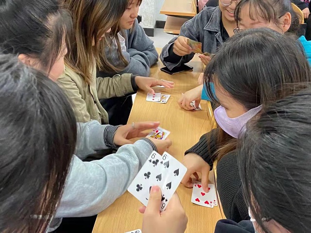 【完满班级】合作无间 共创成功——经济与管理学院十月完满班级纪实(四)