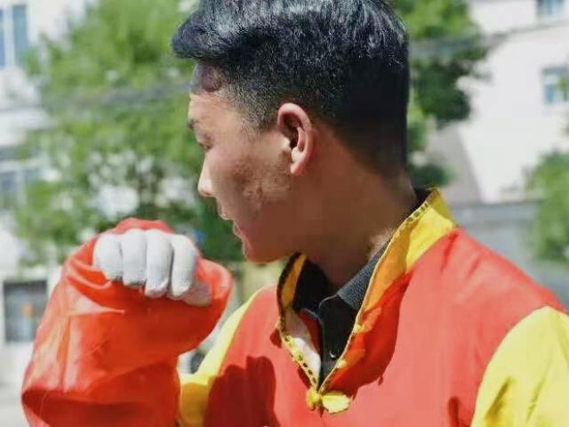 【三下乡】属于程赵兄弟的“二鬼摔跤”之旅