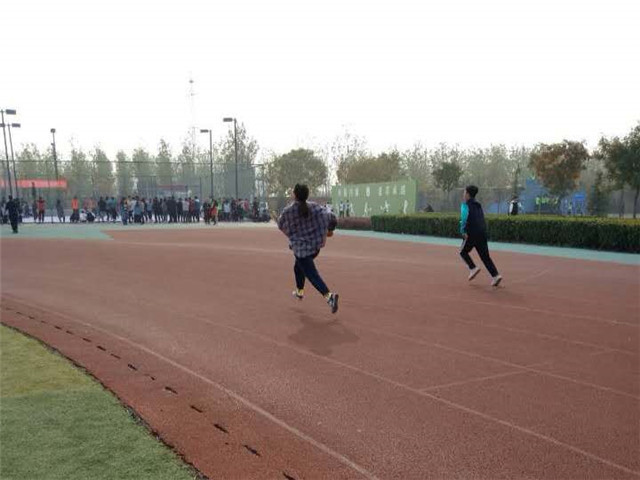 【完满班级】娱乐身心 激扬青春——外国语言文学系10月完满班级活动