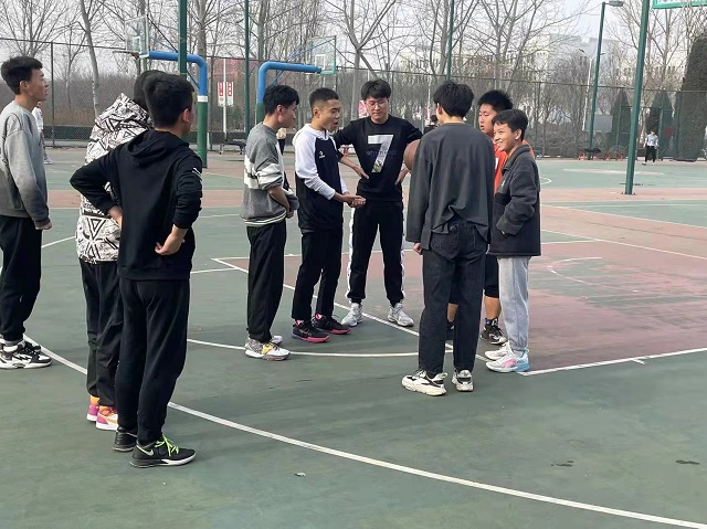 【完满班级】“阳光篮球”对抗赛——大数据学院信息工程学院数据2101班完满班级活动