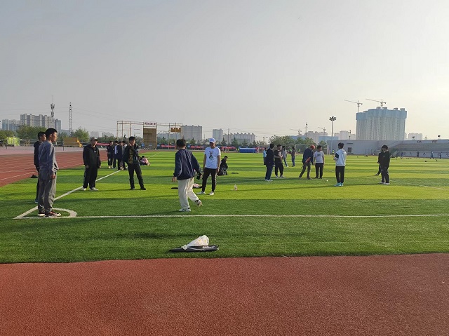 【完满团支部】展羽毽魅力 享运动活力——大数据学院、信息工程学院网工2202完满团支部活动