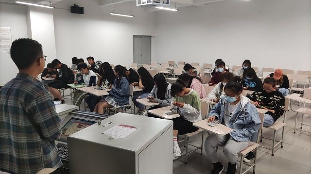 【完满班级】我是歌霸大赛——艺术传媒学院动画2001班艺术实践活动