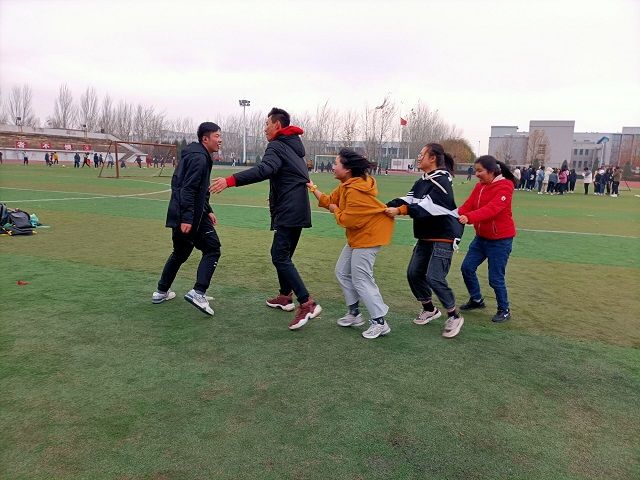 【完满班级】扬体育精神 展青春风采——食品与环境学院生技2001班完满班级活动