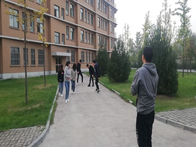 【完满班级】活跃 尽至——艺术传媒学院视觉1704完满班级活动