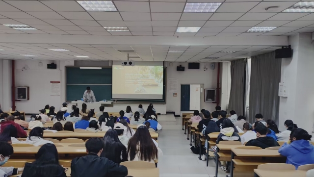 【社团快讯】书籍推荐官 品味书香气——书籍推荐官:哪本书是你的朱砂痣