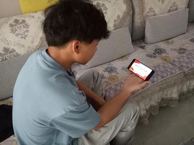 【主题团日活动】习爱国之源 行爱国之心——艺术传媒学院动画1801班践行社会主义核心价值观活动