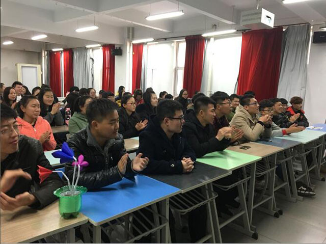 【完满班级】艺术传媒系2016级视觉专业“青春与力量”完满班级活动