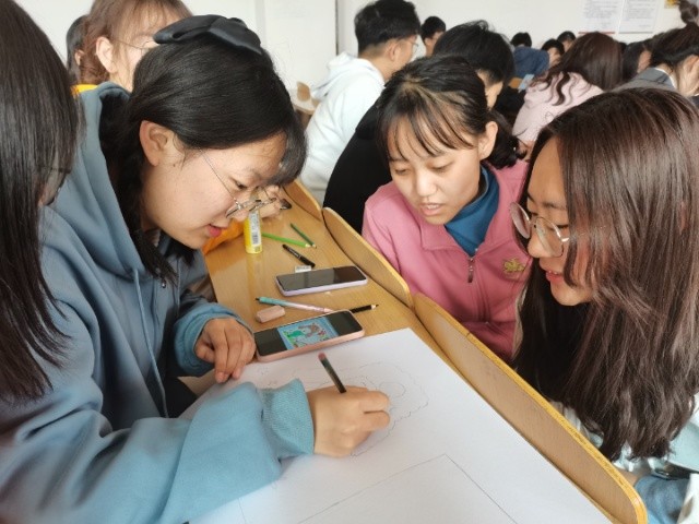 【完满班级】传承雷锋 燃放青春——经济与管理学院三月完满班级纪实（四）