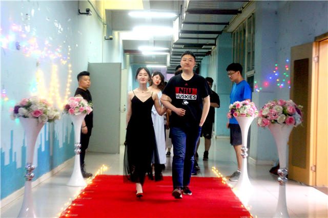 【毕业季】愿你历尽千帆 归来仍是少年——远景学院2019届毕业生嘉年华圆满落幕