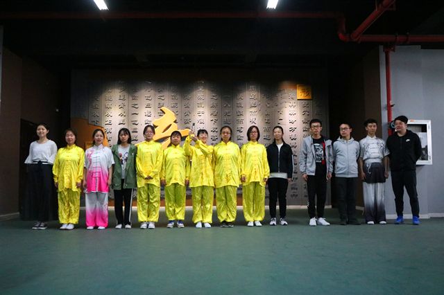 第六届“阳光杯”武术大赛圆满落幕 113名运动员各展身手